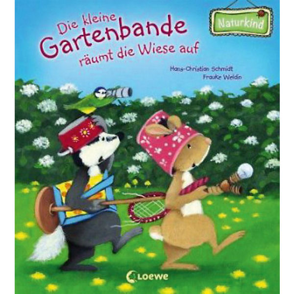 Die kleine Gartenbande räumt die Wiese auf