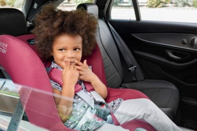 Auto-Kindersitz First Class Plus, Fire Red 2