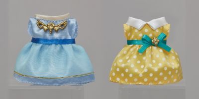 Набор Sylvanian Families Series Town "Модные платья", светло-голубое и желтое