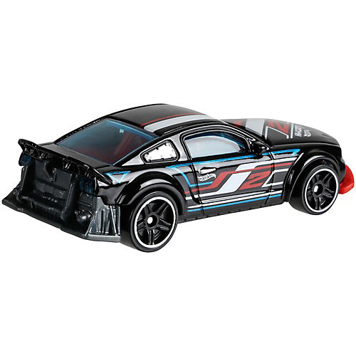 Базовая машинка Hot Wheels, 2005 Ford Mustang от Mattel
