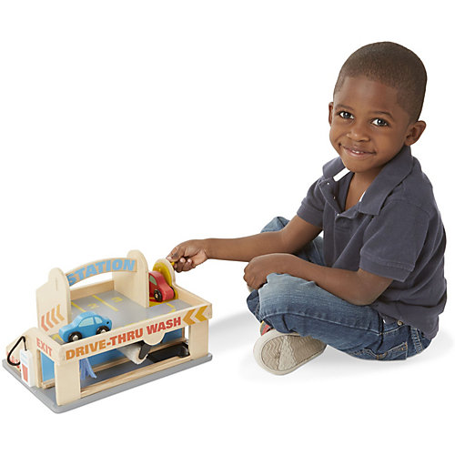 Автостоянка Melissa & Doug "Классические игрушки" от Melissa & Doug