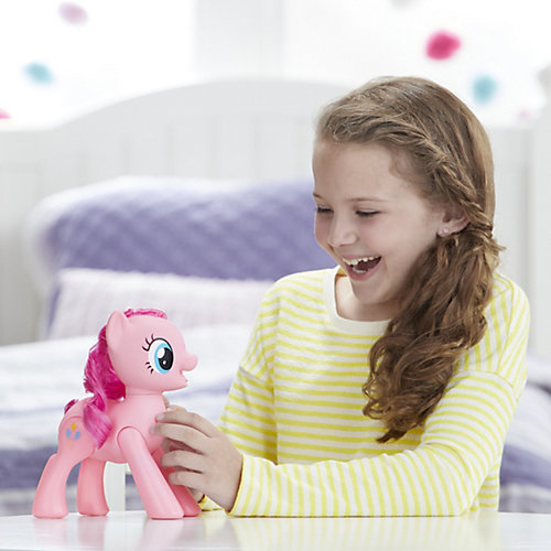 Интерактивная фигурка My little Pony "Смеющаяся пони" Пинки Пай от Hasbro