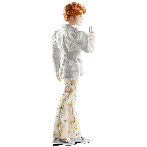 Коллекционная премиальная кукла BTS Ким Сокджин, 28 см от Mattel
