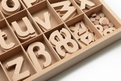 Alphabet Box, 100 Buchstaben, Eduplay | myToys