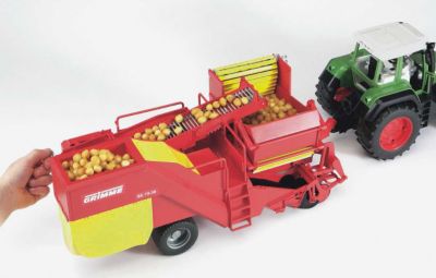 Bruder 02130 Grimme Kartoffelvollernter für Traktor oder Unimog Bworld 