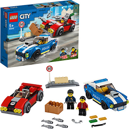 Конструктор LEGO City Police 60242: Арест на шоссе от LEGO
