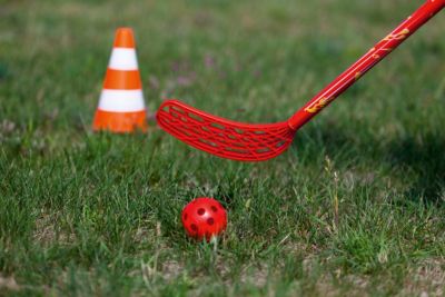 13005861 gelb/rot 4-tlg Neu Schildkröt Floorball Set Fun-Hockey 