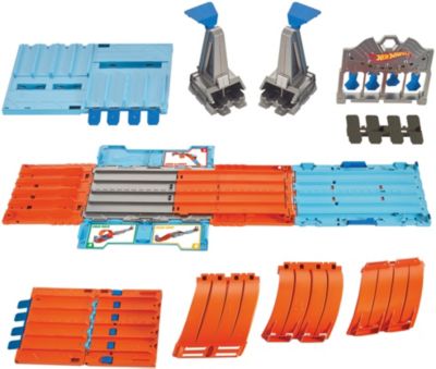 Hot Wheels Mega Rennkiste, Autorennbahn inkl. 1 Spielzeugauto und Looping 2