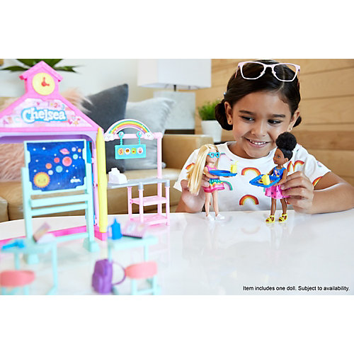 Игровой набор Barbie Челси в школе от Mattel
