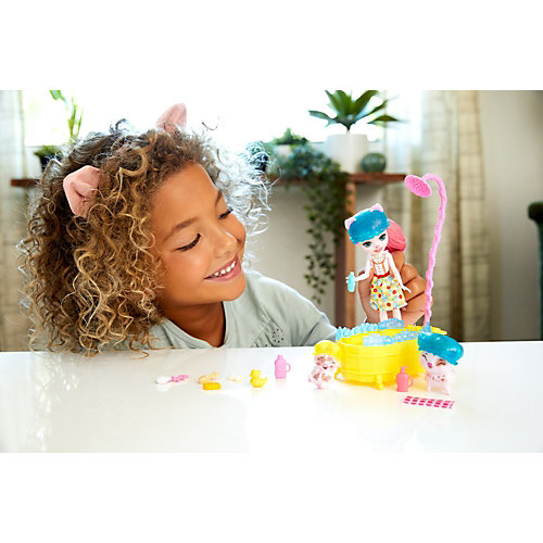 Игровой набор Enchantimals Банный день с Петти Пиг от Mattel