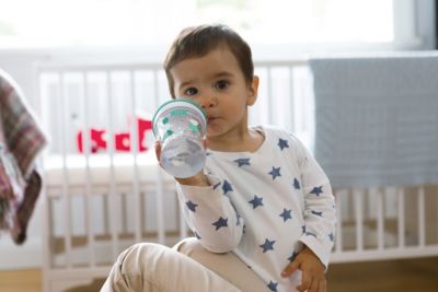 Action Cup 230 ml, weicher Trinkhalm, auslaufsicher, ab 12 M, BPA-frei, Schildkröte 2