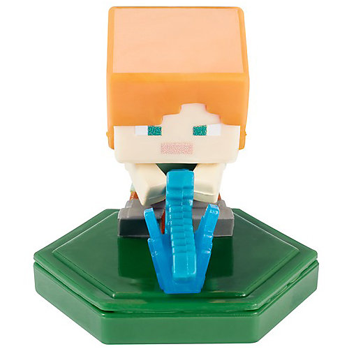 Мини-фигурка с NFC-чипом Minecraft Attacking Alex от Mattel