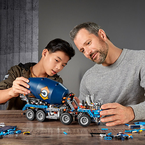 Конструктор LEGO Technic 42112: Бетономешалка от LEGO