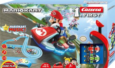 CARRERA FIRST - Nintendo Mario Kart - Royal Raceway Autorennbahn für Kinder  ab 3 Jahren mit Mario und Yoshi, mit interaktiven Spielfunktionen, Musik,  Sound- und Lichteffekten, Super Mario | myToys
