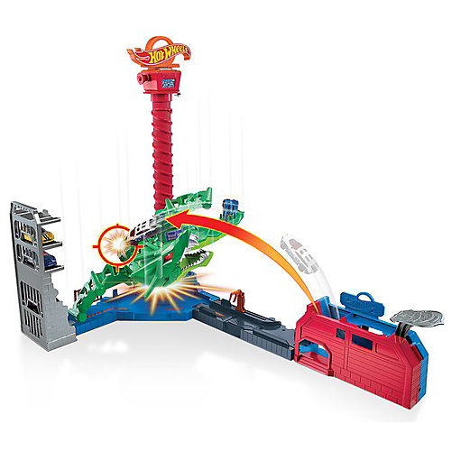 Автотрек Hot Wheels City "Воздушная атака дракона" от Mattel