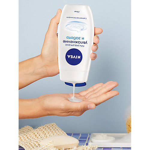 Гель-уход для душа Nivea "Увлажнение и забота" с маслом миндаля, 250 мл