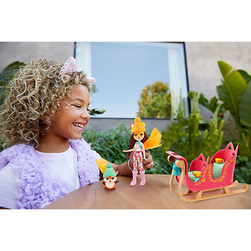 Игровой набор Enchantimals "Рождественские сани" Фелисити Фокс и Флик от Mattel