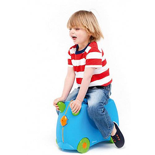 Голубой чемодан на колесиках от TRUNKI