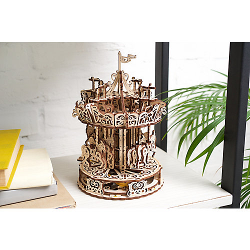 3D конструктор Ugears Карусель, 300 деталей от UGEARS