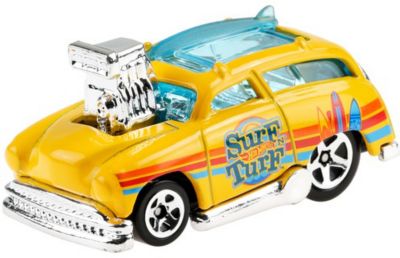 Базовая машинка Hot Wheels Surf 'N Turf