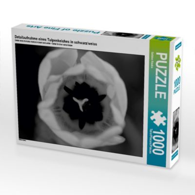 CALVENDO® Puzzle CALVENDO Puzzle Detailaufnahme eines Tulpenkelches in schwarz/weiss 1000 Teile Foto-Puzzle für glückliche Stunden