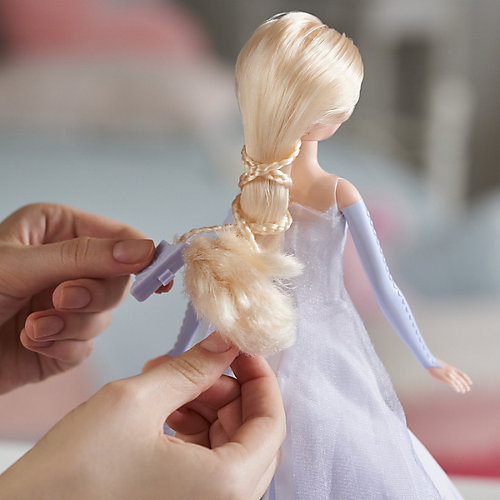Кукла "Холодное сердце 2" Королевский наряд Эльзы от Hasbro
