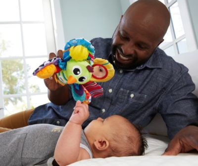 TOMY Clip & Go Jaques der Pfau Baby Kinder Spielzeug Greifling Rassel Babyrassel 