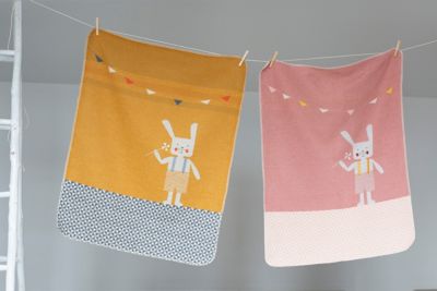 Babydecke "Hase" inkl. Stick 2