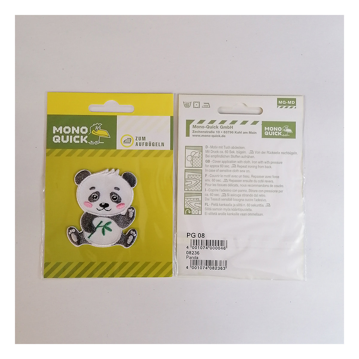 Aufnäher / Bügelbild 5,5 x 6 cm weiß Panda Tier Applikationen Patches