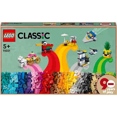 LEGO® Classics 11021 90 Jahre Spielspaß
