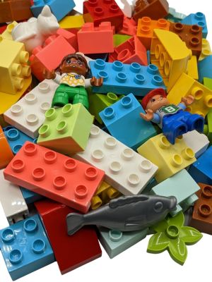 Duplo Education Set Kindergarten - Minifiguren, Grundbausteine Sondersteine - NEU! Menge 100x, mehrfarbig | myToys