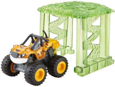 Световой гонщик Рык, Fisher Price, Вспыш и чудо-машинки
