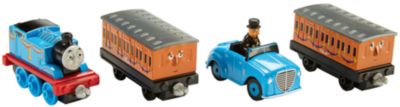 Набор из 3-х паровозиков с вагончиком, Томас и его друзья