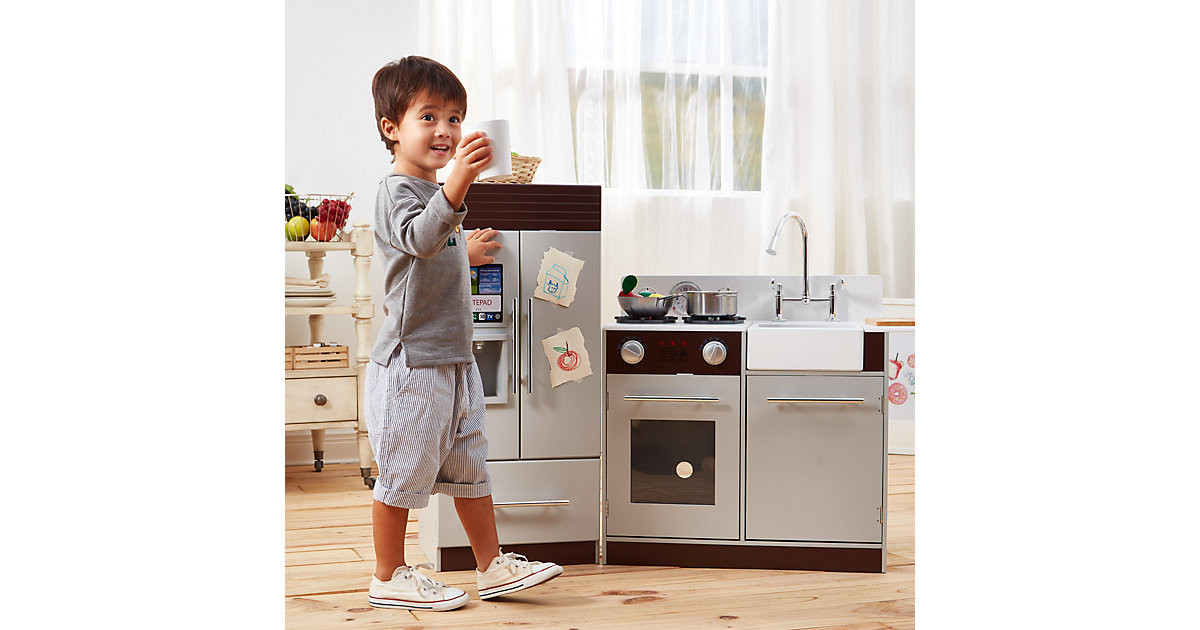 BAYER CHIC 2000 · Espressofarbene Spielküche BAYER CHIC 2000 · Espressofarbene Spielküche
