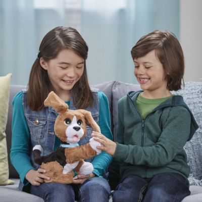 Интерактивная игрушка Hasbro FurReal Friends, Разговорчивый Чарли лающий бигль