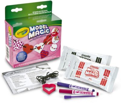 Набор волшебной массы для лепки Crayola Бусы из сердечек