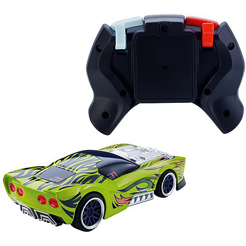 Радиоуправляемая машинка Hot Wheels "Умная трасса", зеленая от Mattel