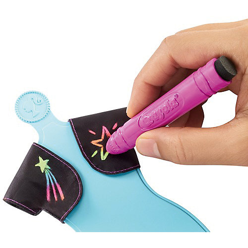 Игровой набор Barbie Crayola "Раскрась наряды" Радужный дизайн, с голубым манекеном от Mattel