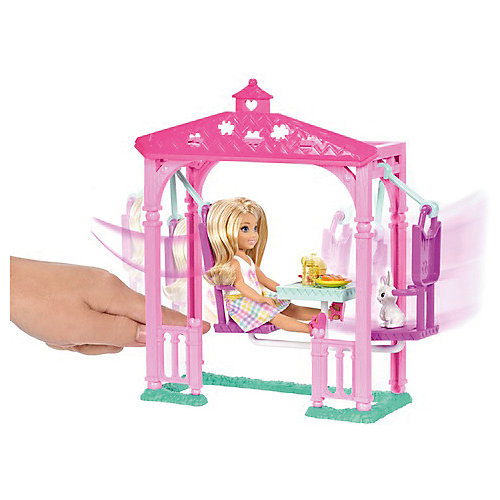 Игровой набор с мини-куклой Barbie Челси с беседкой от Mattel