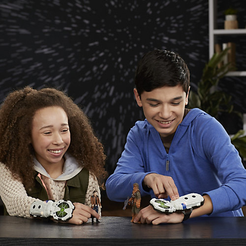 Игровой набор Star Wars "Force Link" Фигурка Хана Соло и интерактивный браслет от Hasbro