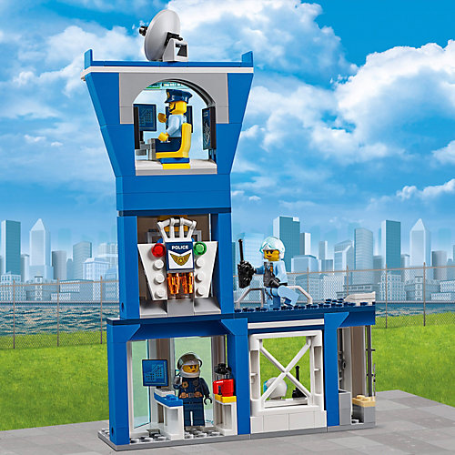 Воздушная полиция: авиабаза от LEGO