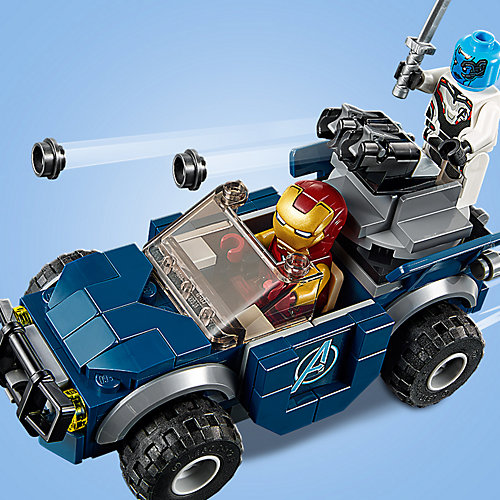 Конструктор LEGO Super Heroes 76131: Битва на базе Мстителей от LEGO